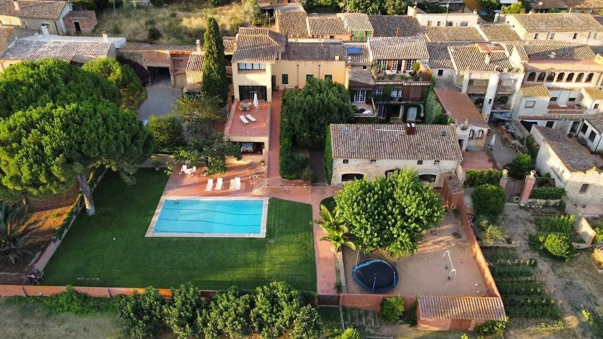 Renovated Barn With Garden And Pool - For 8 Villa Corsá